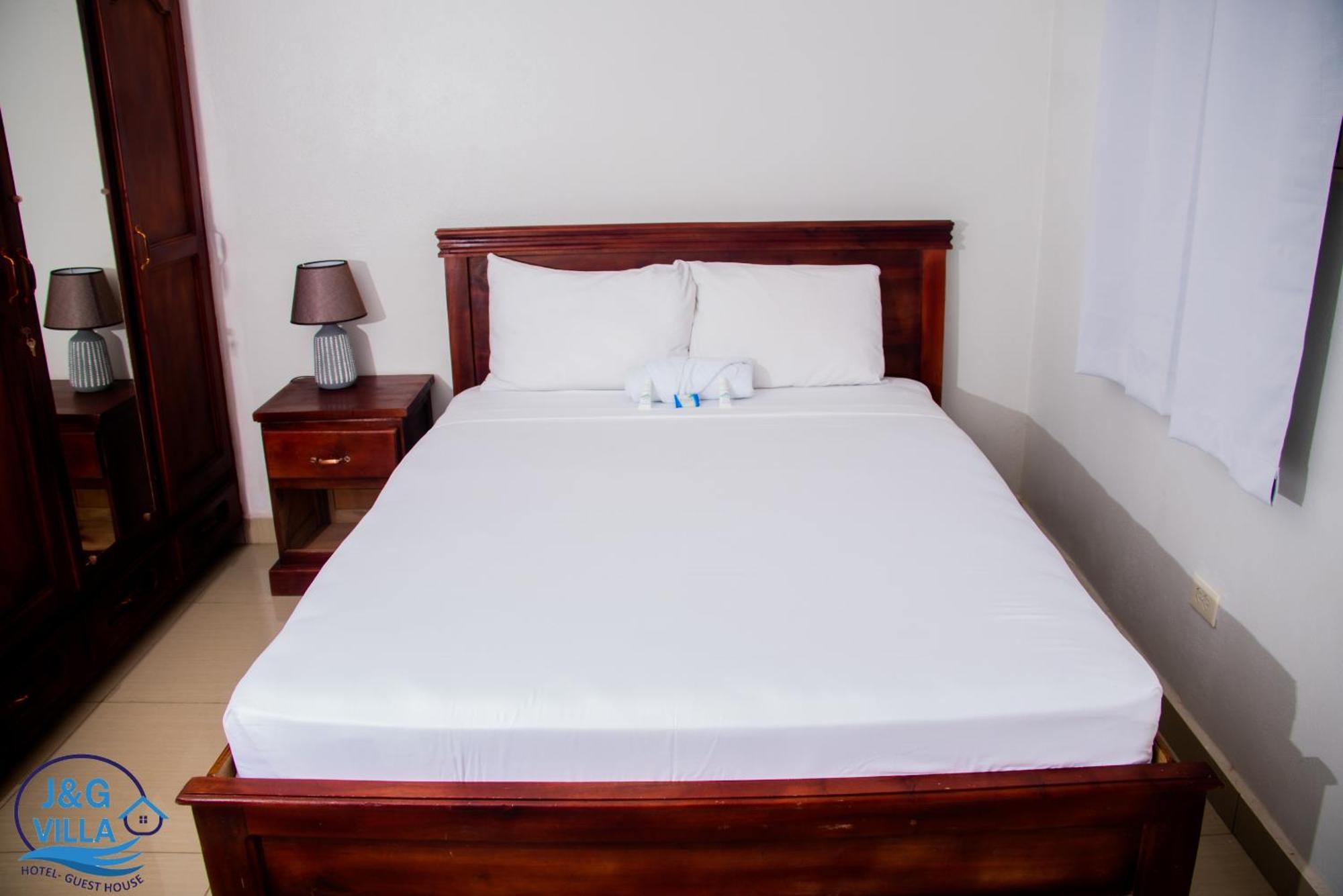 J&G Villa Hotel Cap-Haitien Ngoại thất bức ảnh