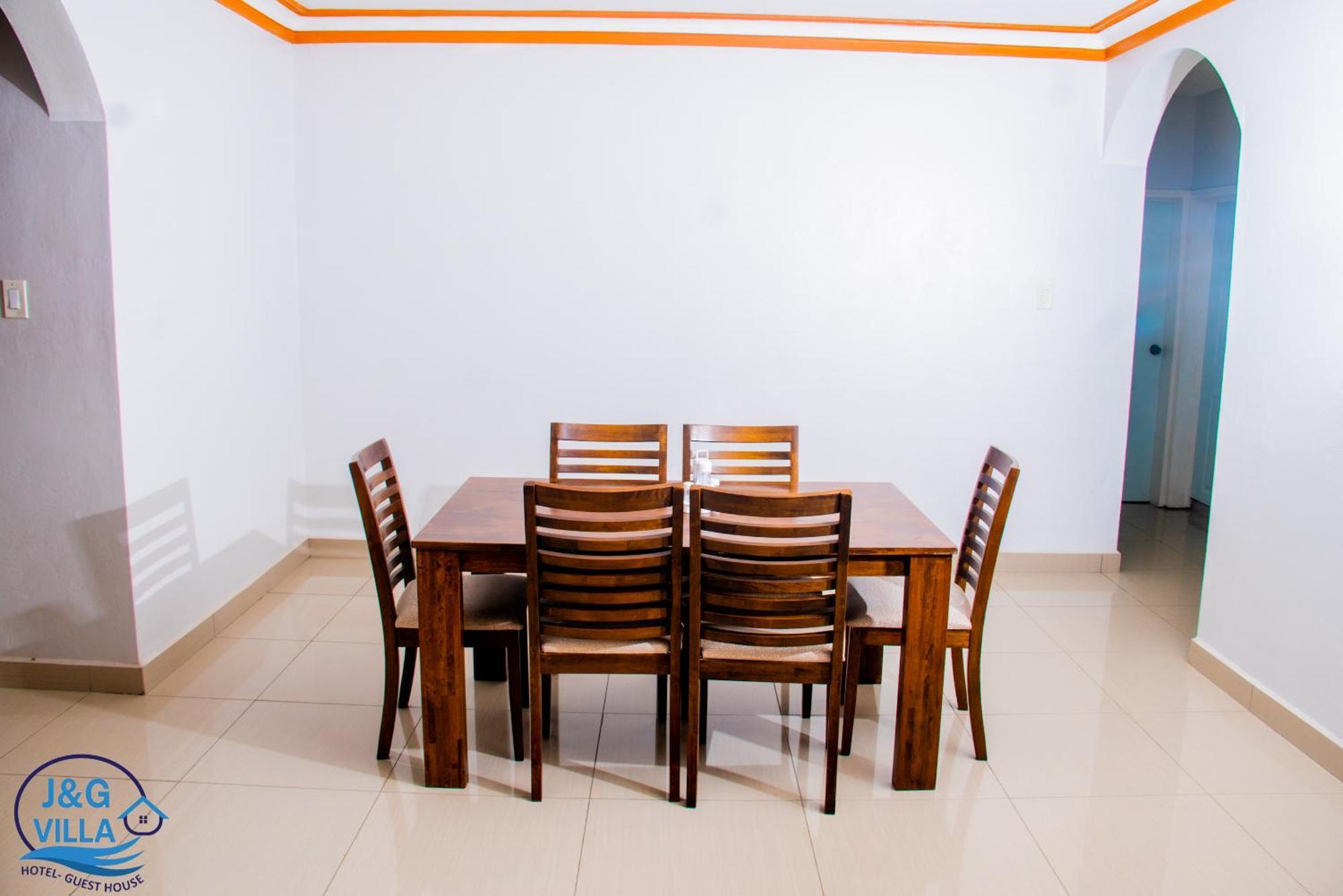 J&G Villa Hotel Cap-Haitien Ngoại thất bức ảnh