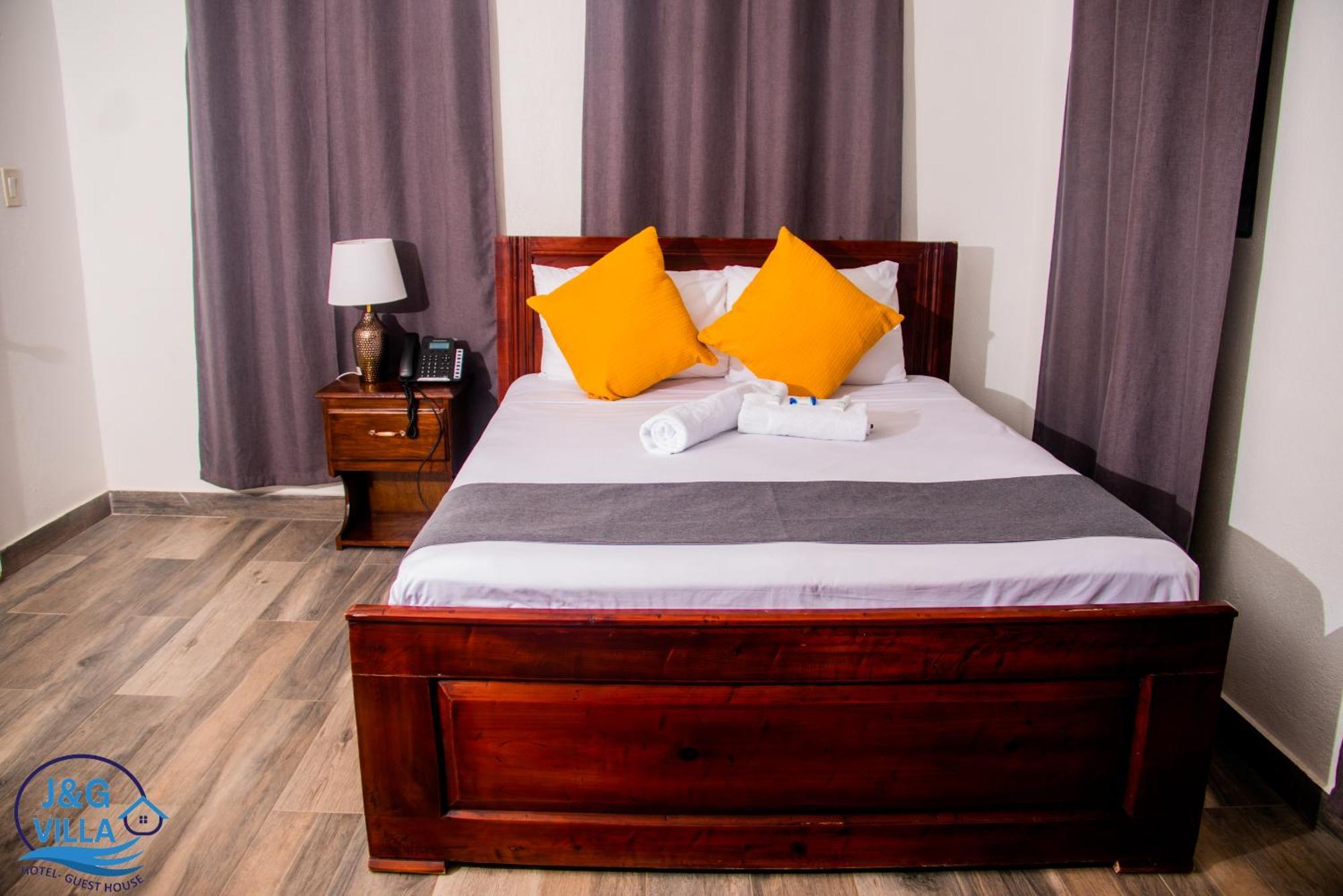 J&G Villa Hotel Cap-Haitien Ngoại thất bức ảnh