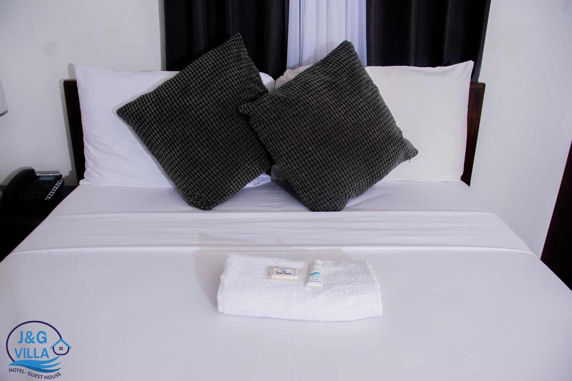J&G Villa Hotel Cap-Haitien Ngoại thất bức ảnh